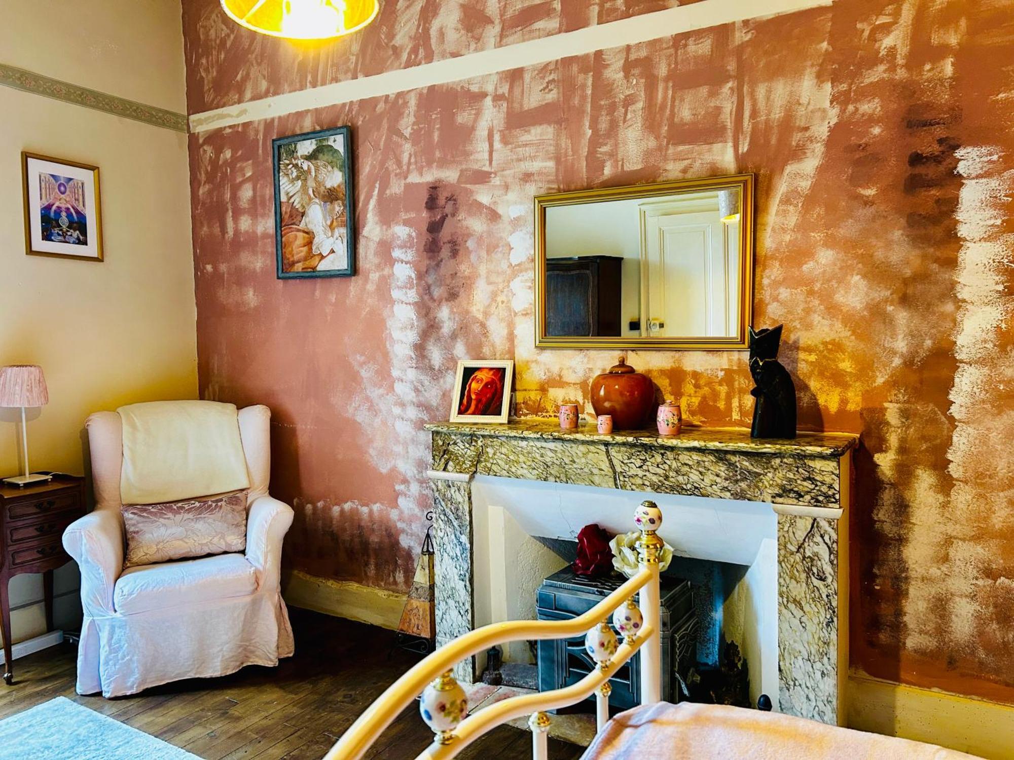 Les Contes Bed & Breakfast Fougax-et-Barrineuf Luaran gambar